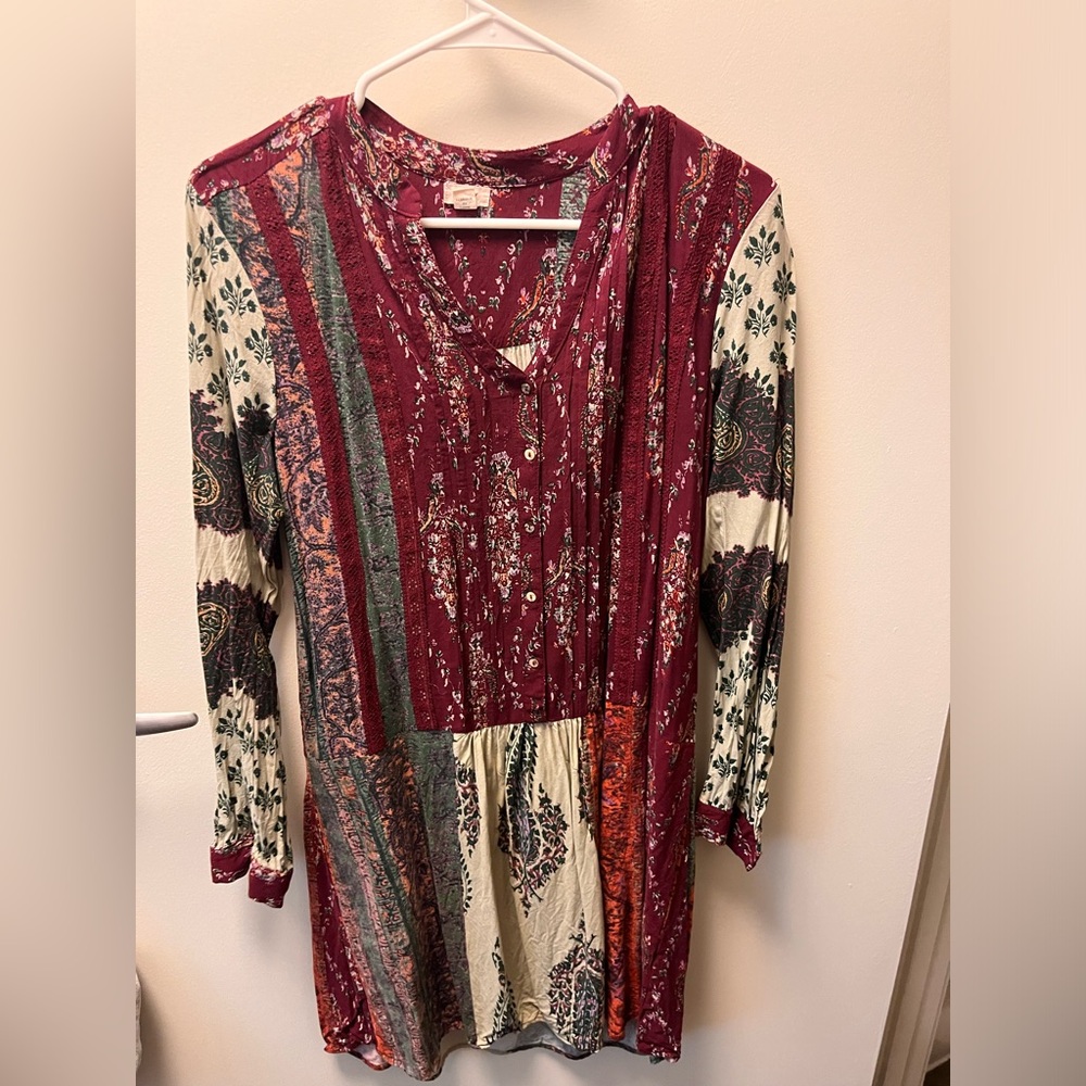Paisley print lightweight long sleeved dress